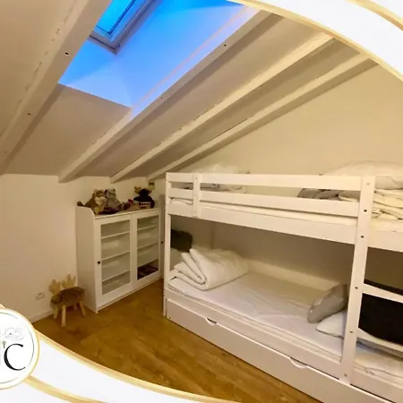 Comfortable Duplex With View Апартаменты Ла-Фу