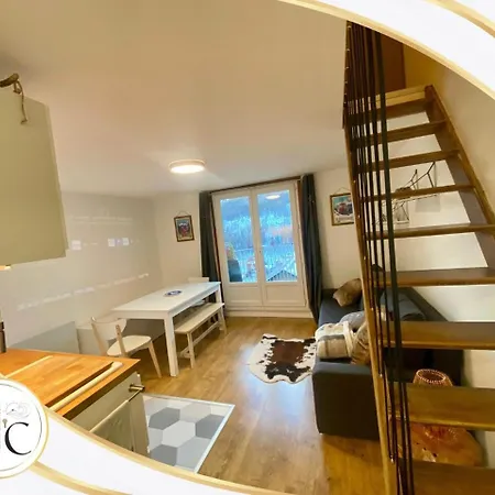 Comfortable Duplex With View * Allos