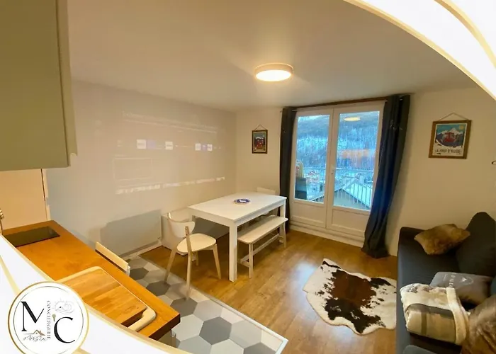 Comfortable Duplex With View Lejlighed Allos